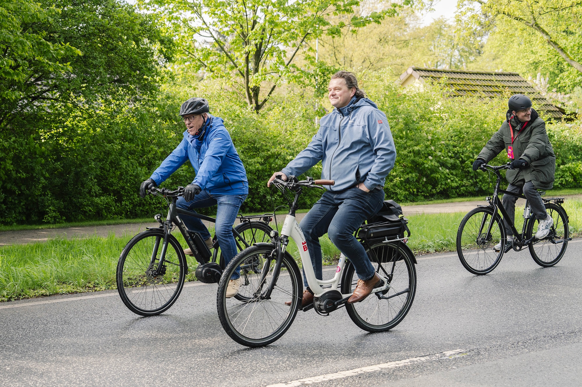 Ohne Auto mobil: Oberbürgermeister Clausen und Martin Adamski machen mit