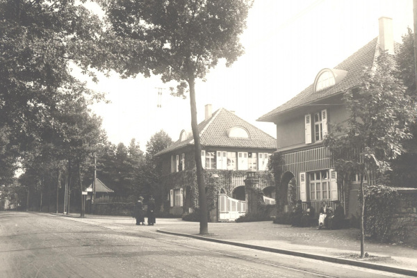 Sennefriedhof Eingang um 1925