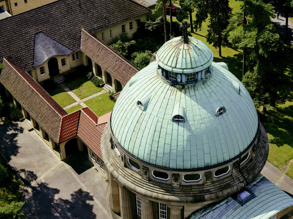Kapelle Sennefriedhof Luftaufnahme