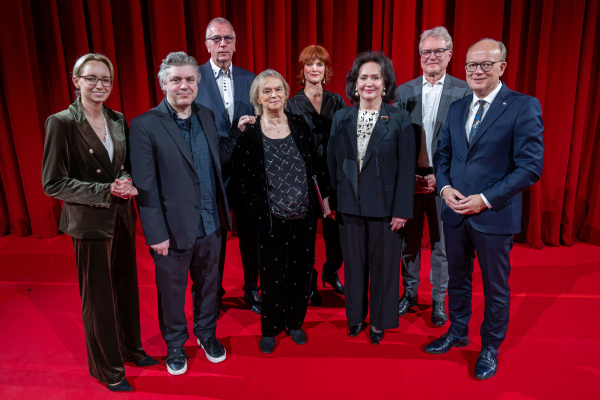 Personen: Dr. Christiana Bauer, Marc-Aurel Floros, Joachim Berens, Elke Heidenreich, Nadja Loschky, Christiane Pfitzner, Kai Brüchner-Hüttemann, Andre Kuper