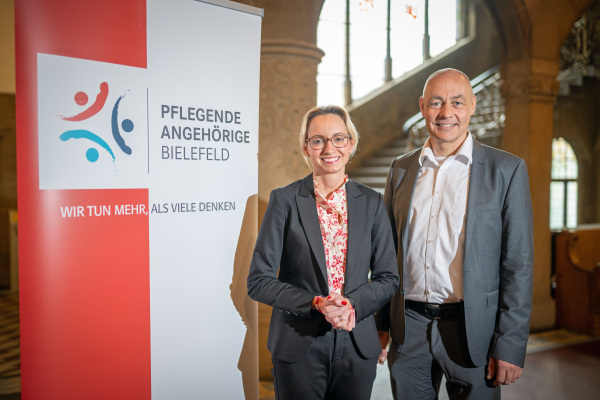 Personen: Dr. Christiana Bauer, Dr. Bartolt Haase