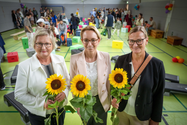 Personen: Birgit Beckermann, Dr. Christiana Bauer, Christine Harodt