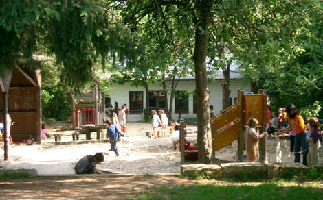 Außenansicht: KiTa Kamphof | Außenansicht: KiTa Kamphof Außenansicht: KiTa Kamphof