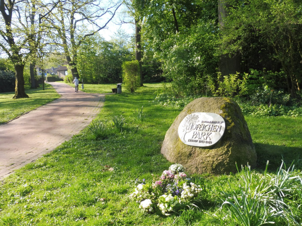 Hofeichenpark in Bielefeld Dornberg-Lohmannshof