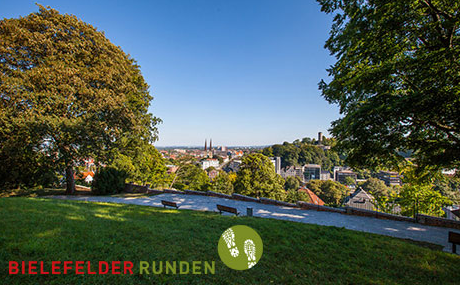 Blick vom Johannisberg auf die Stadt