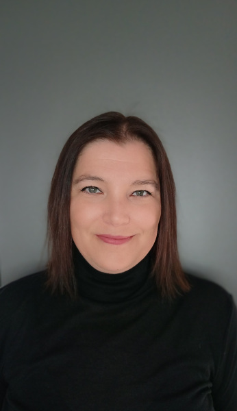 Frau