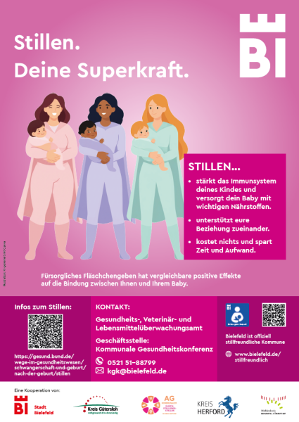 drei Frauen mit Baby als Superheldinnen