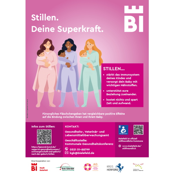 drei Frauen mit Baby als Superheldinnen
