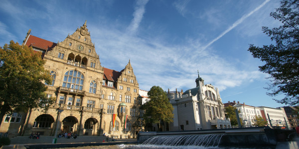 Altes Rathaus und Theater am Niederwall