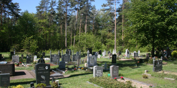 Multikultureller Friedhofsabschnitt
