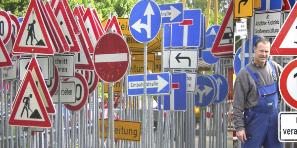 Verschiedene Verkehrsschilder