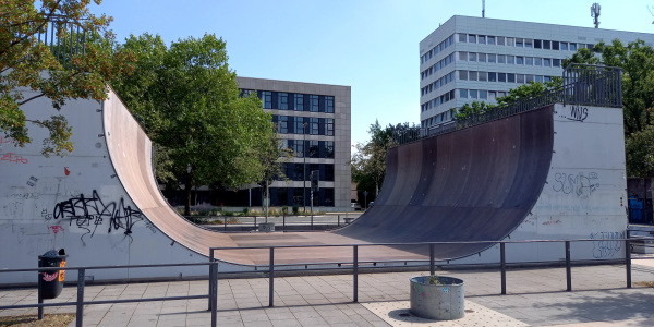 Große Halfpipe am Bike- und Skatepark Kesselbrink 