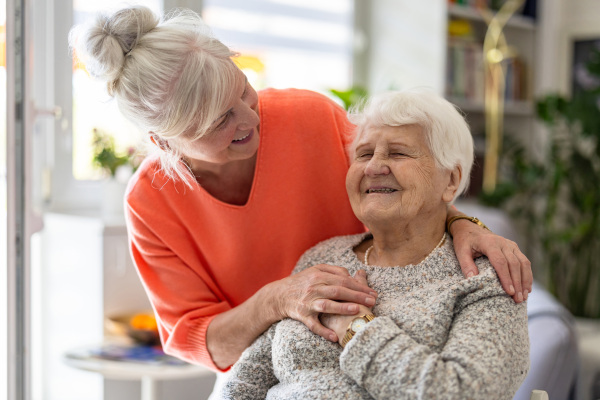 Woche für pflegende Angehörige. Foto: pikselstock / Adobe Stock