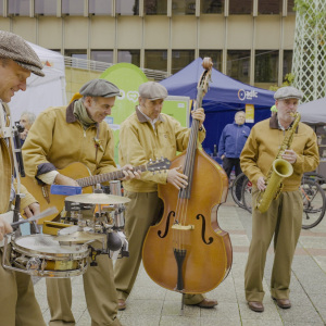 Band bei Ohne Auto mobil