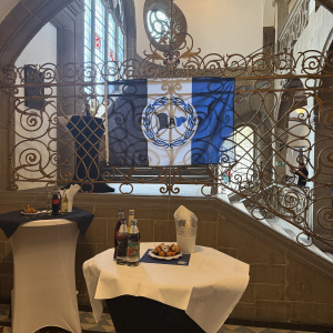 Arminiaflagge im Alten Rathaus