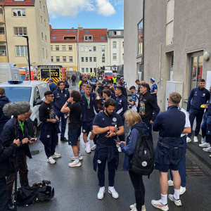 Ankunft der Mannschaft